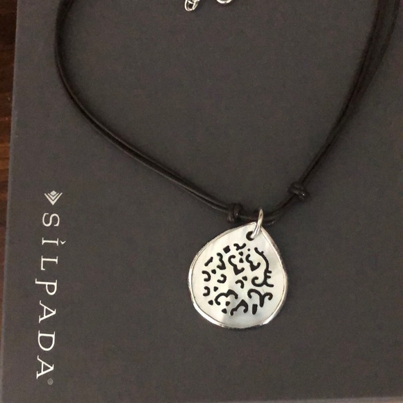 Silpada leather & mother of pearl 17.5” necklace